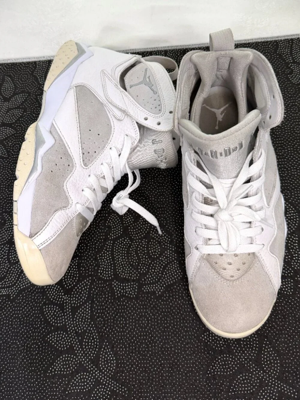 Nike Air Jordan 7 Retro Pure Platinum (304775-120) Men’s Size 9